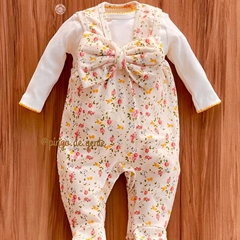 Macacão Canelado Floral Laço Bordado com Body Giulietta
