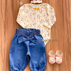 Conjunto Body Floral e Calça Jeans com Laço Bordado Fofinho Giulietta
