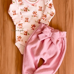 Conjunto Body e Calça Plush Boculé Bordado Bumbum Ursinha Rebeca